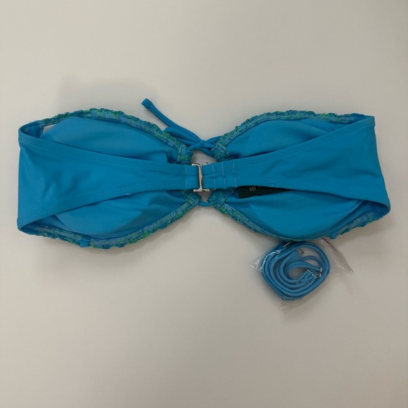 Wild Fable Women’s Crochet Bikini Top Size Large Blue Green Bathing Suit Summer - Picture 2 of 3